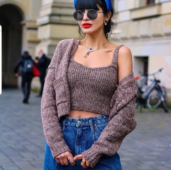 Zara Cropped Cardigan - Picture 3 of 14